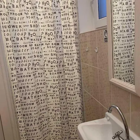 Belvarosi Levendula Apartman Gyula Exterior foto