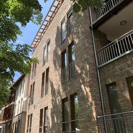 Belvarosi Levendula Apartman Gyula Exterior foto